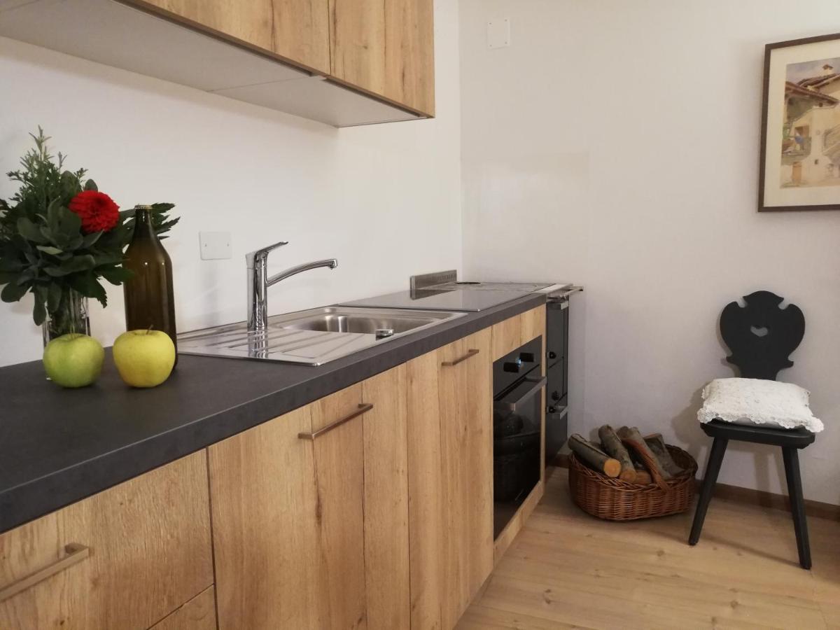 Ansitz Grustdorf Appartement Eppan an der Weinstraße Buitenkant foto