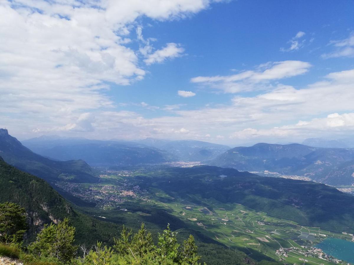 Ansitz Grustdorf Appartement Eppan an der Weinstraße Buitenkant foto