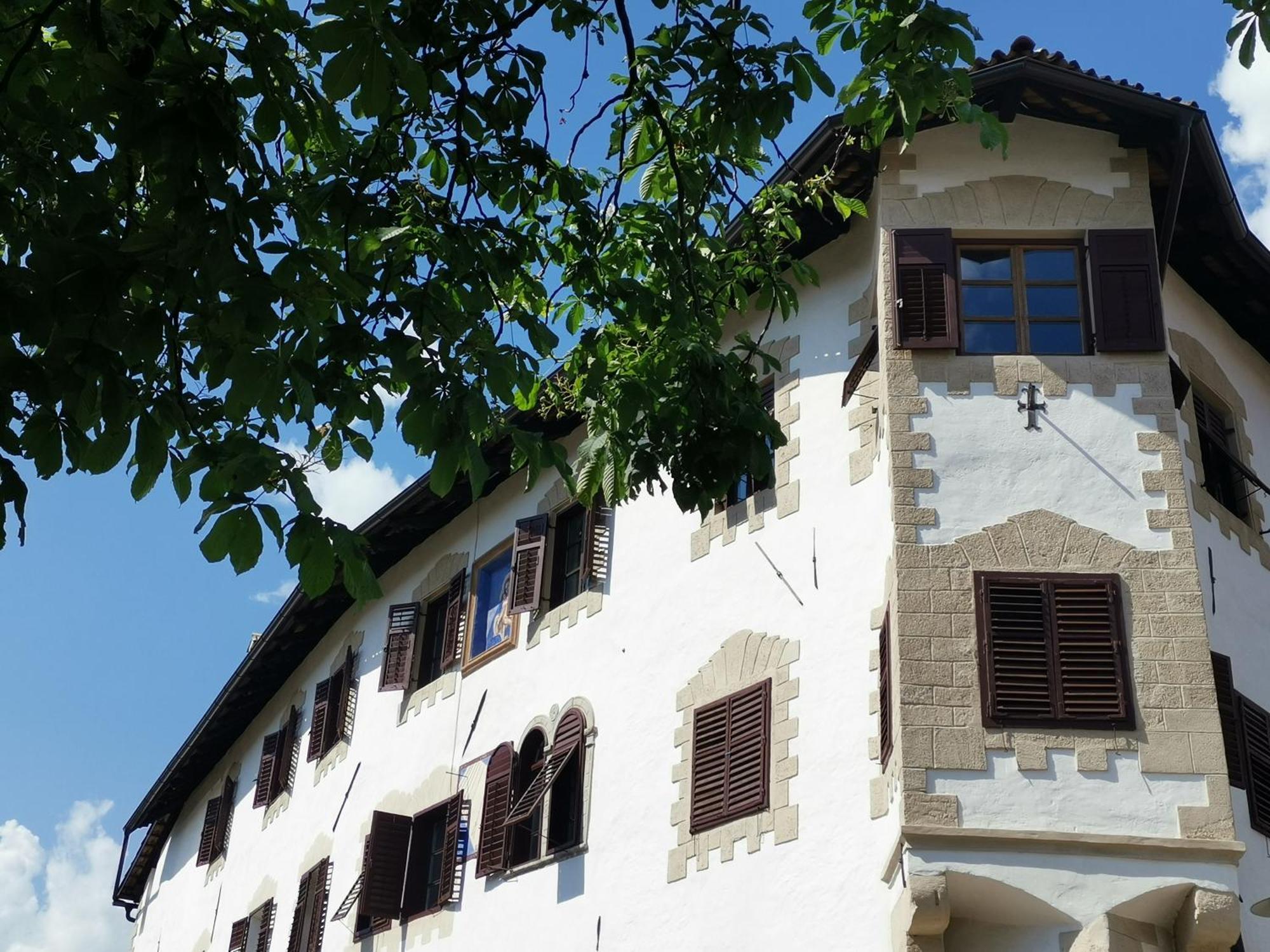 Ansitz Grustdorf Appartement Eppan an der Weinstraße Buitenkant foto