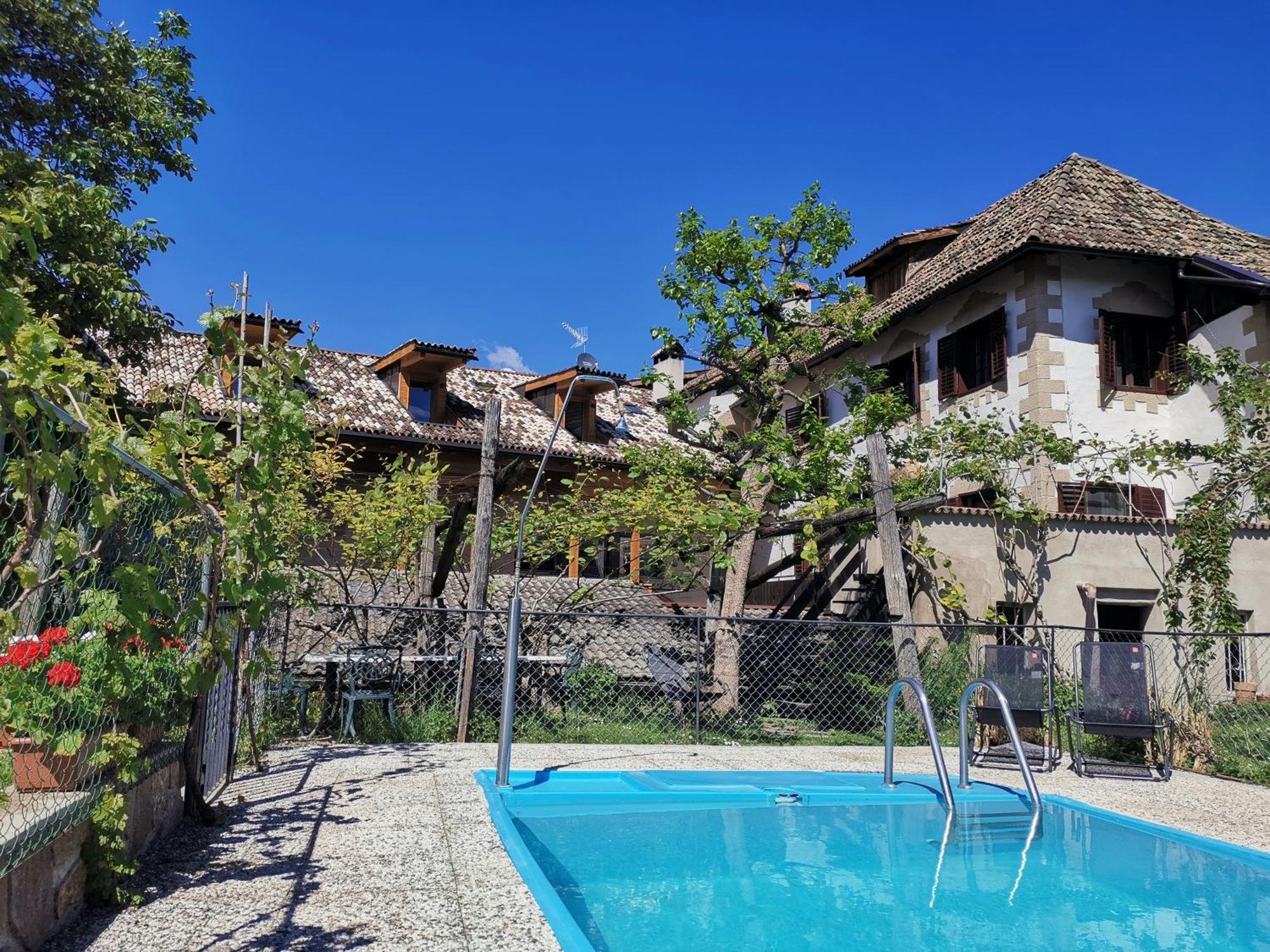 Ansitz Grustdorf Appartement Eppan an der Weinstraße Buitenkant foto