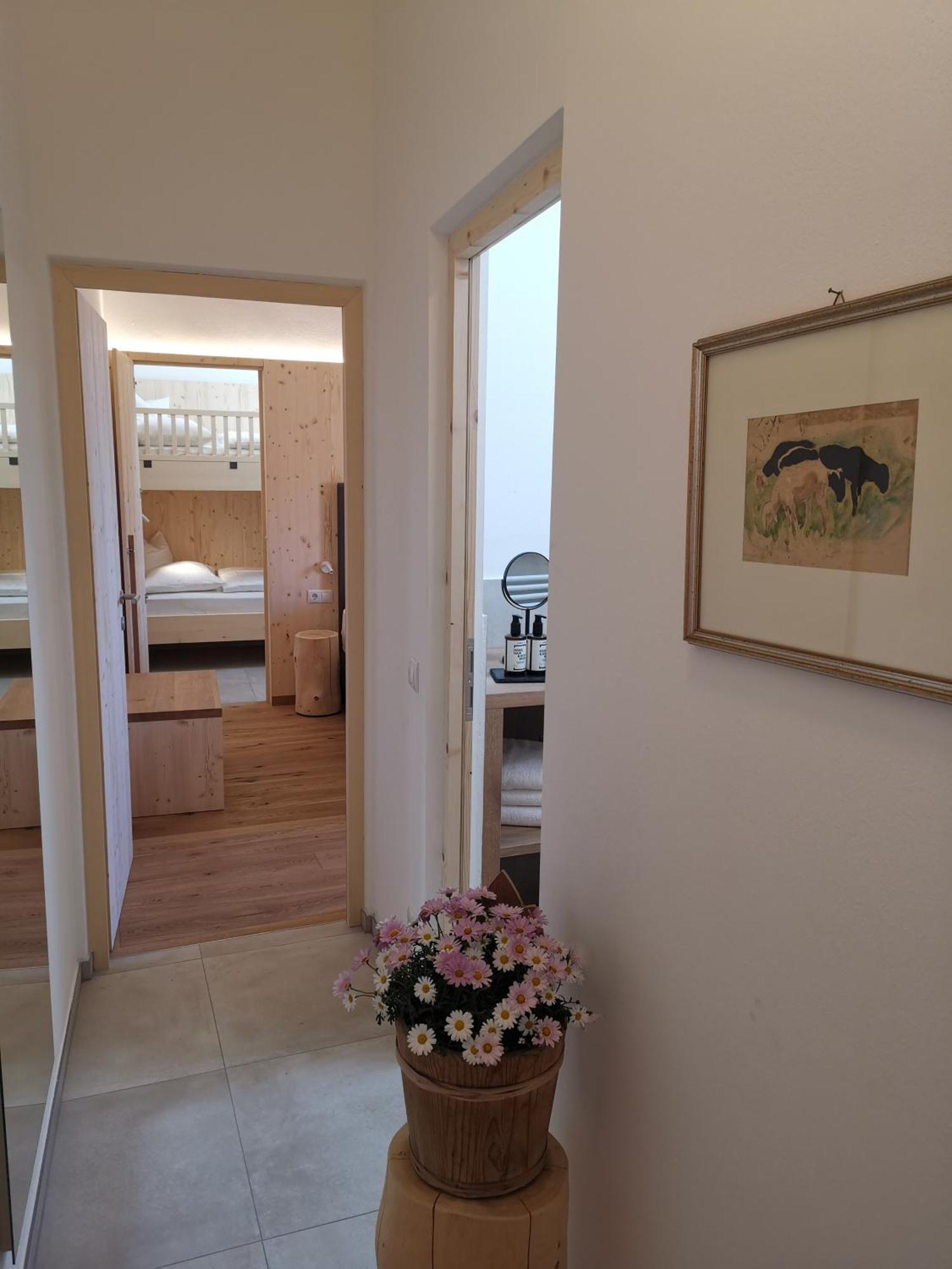 Ansitz Grustdorf Appartement Eppan an der Weinstraße Buitenkant foto