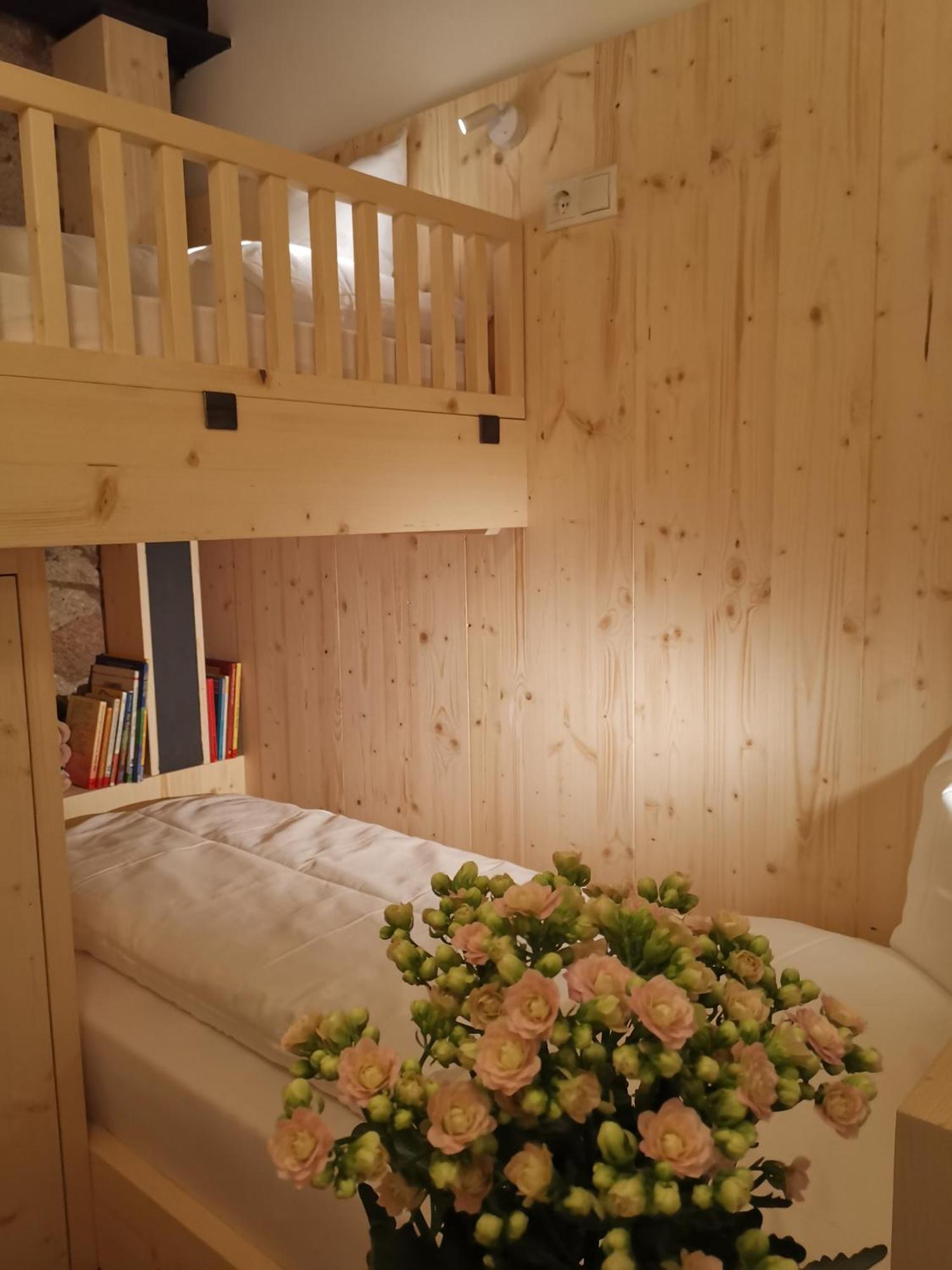 Ansitz Grustdorf Appartement Eppan an der Weinstraße Buitenkant foto
