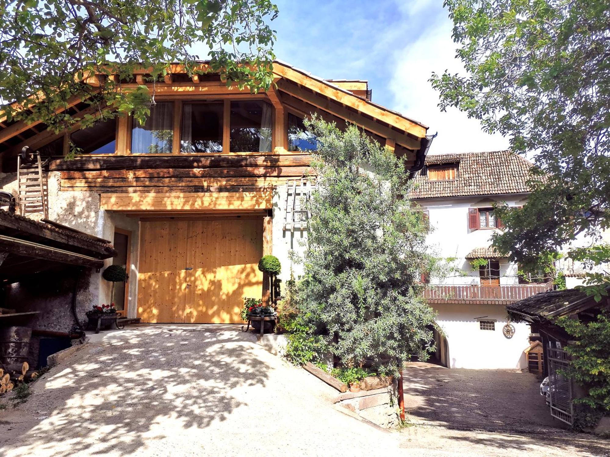 Ansitz Grustdorf Appartement Eppan an der Weinstraße Buitenkant foto